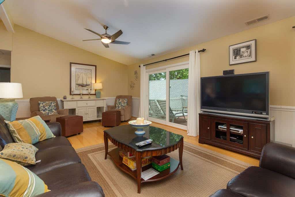 Spacious Two-Story Home with Full Kitchen, Balcony & Outdoor Fire Pit