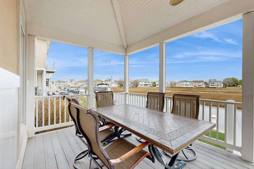 Bayfront home with WiFi, fireplace, & pool