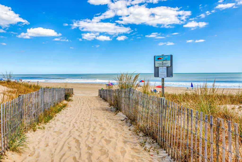 Charming 1st-Floor Condo w/Private Balcony, Free WiFi, Partial A/C, and W/D