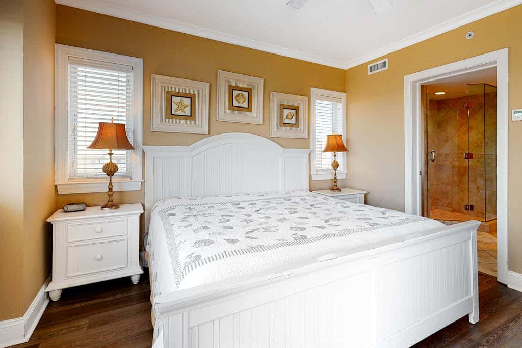 The Meridian 504W