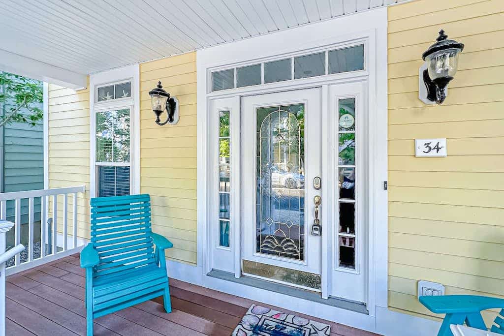 Large, welcoming house steps from bay w/water view, WiFi, AC, shared pool, & W/D