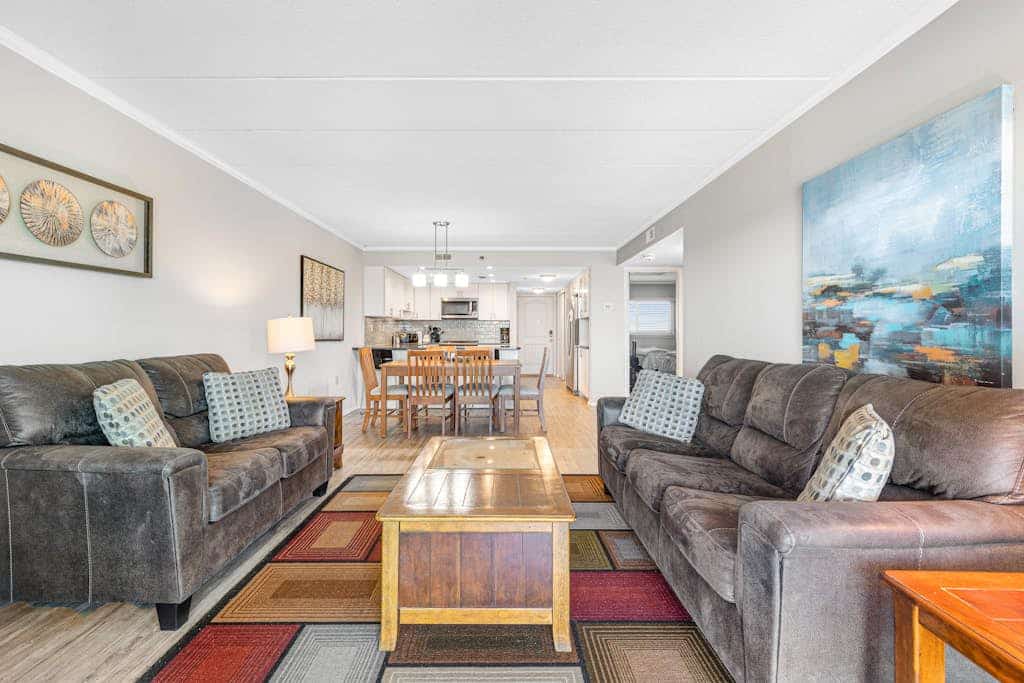Stunning beachfront condo with pool, tennis, private balcony, AC & great views