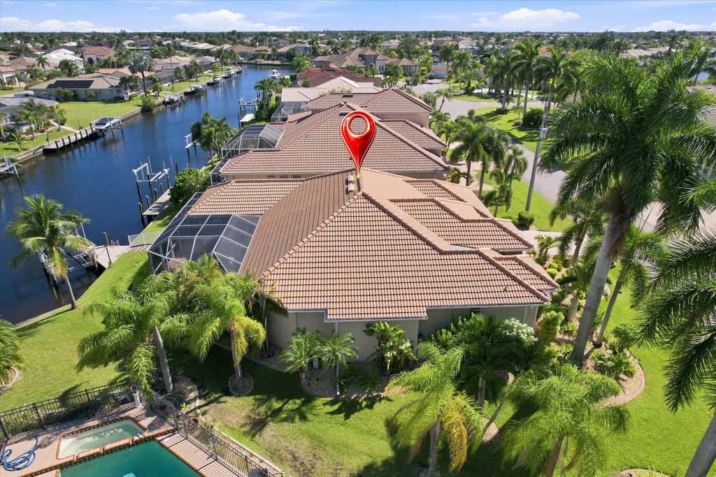 Paradise Palms of the Florida Gulf