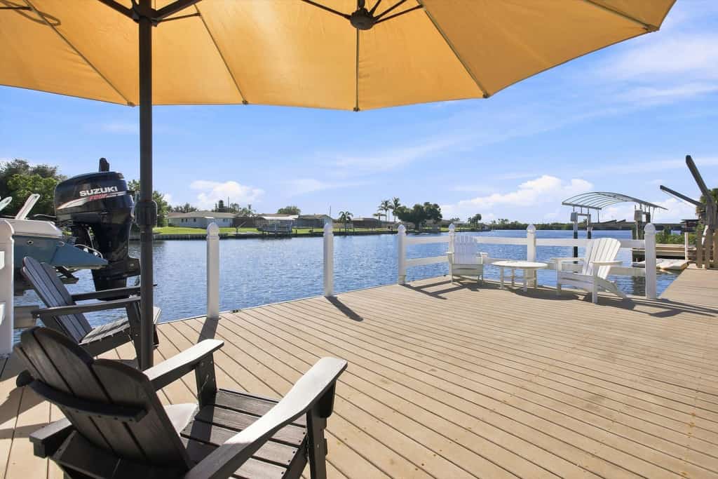 Riverfront Relaxation. The Perfect Escape for Adventure, Comfort, and Fun.