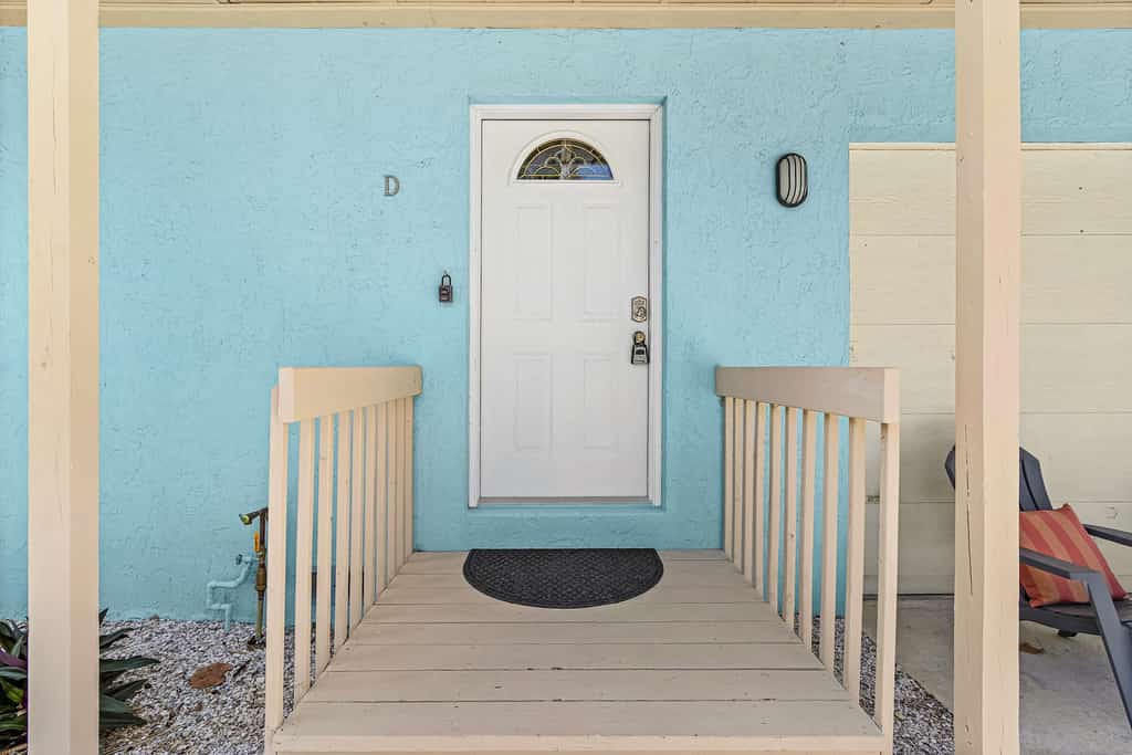 Dog-Friendly Quadruplex w/Snowbird Discounts - Near Beaches