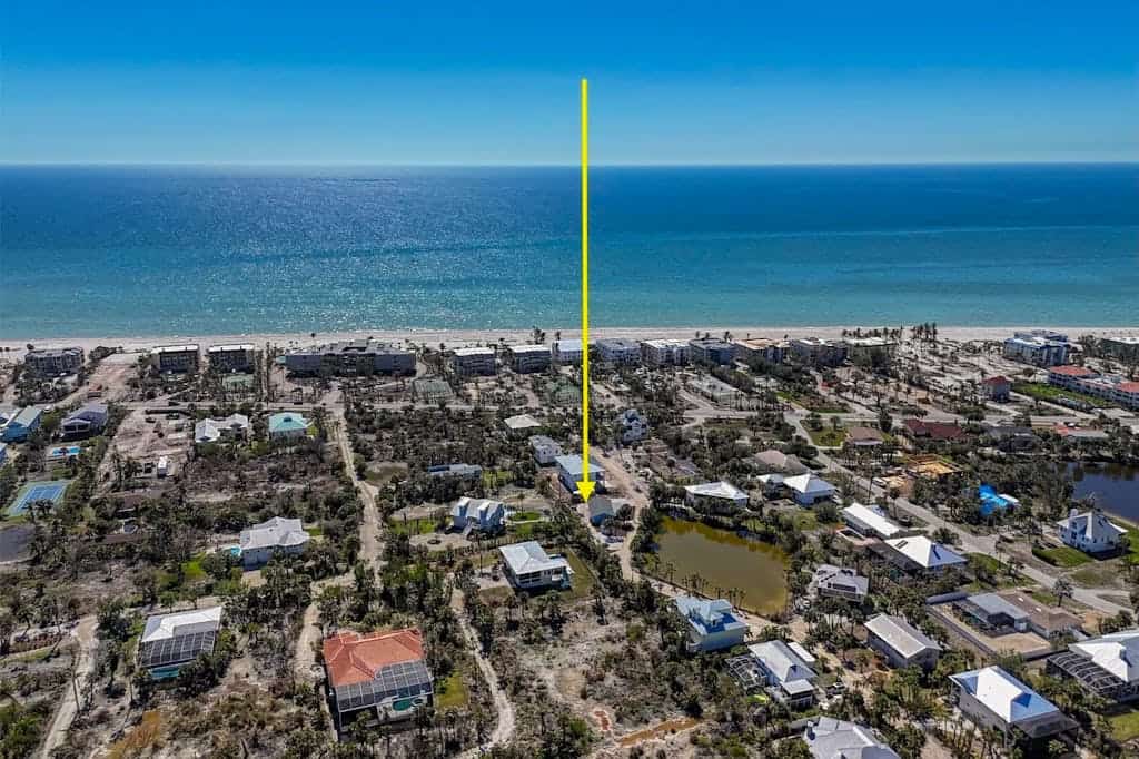 Ground floor, dog-friendly home with access to beautiful Gulf beaches and trails