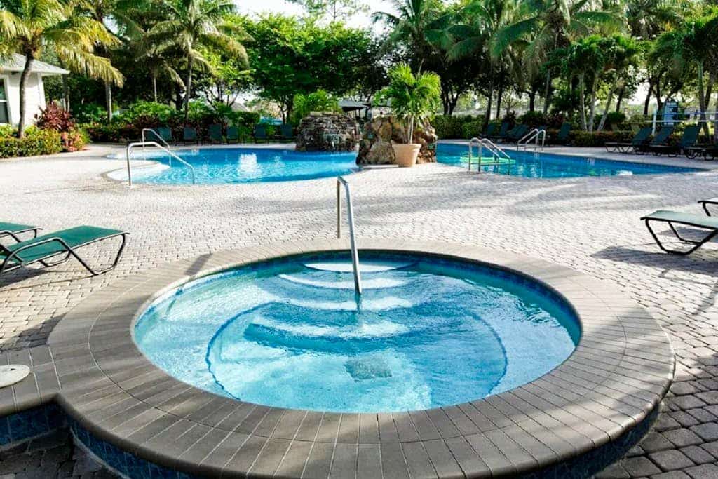 Stunning waterview condo w/ shared pool, hot tub, & private outdoor dining area