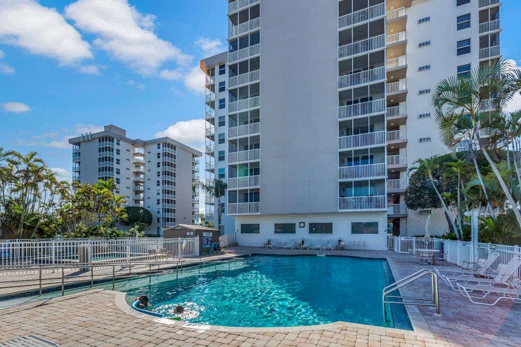 Renovated Beachfront Condo: Modern Comfort, River Views & Endless Relaxation!