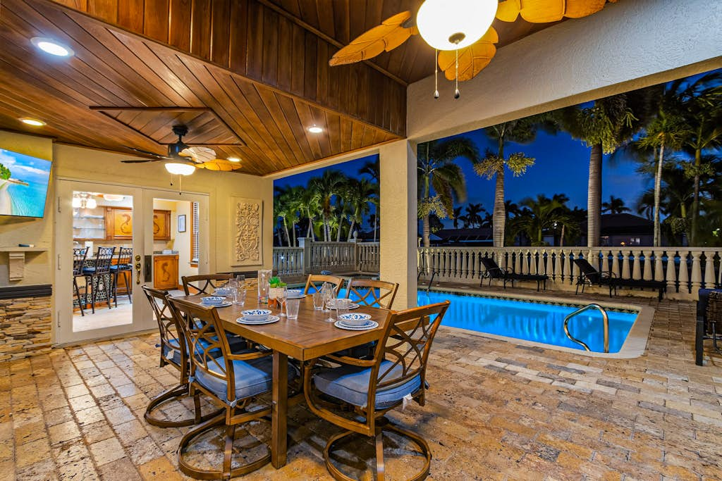Caloosahatchee Getaway