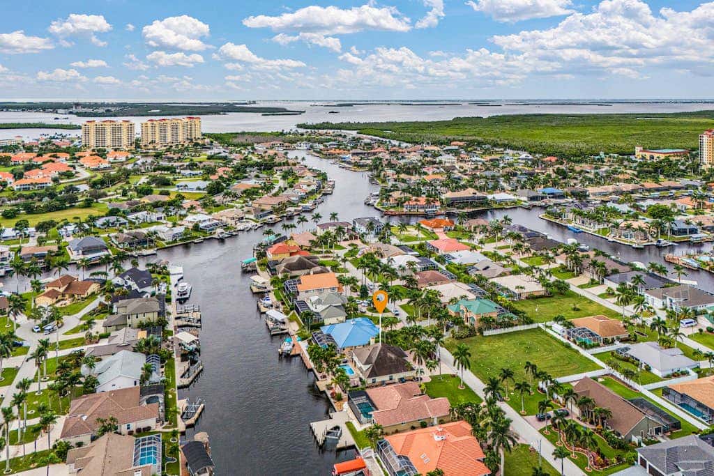Caloosahatchee Getaway