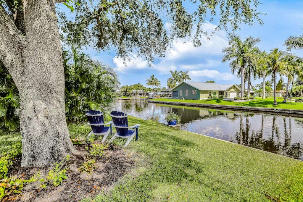 Waterfront escape in the heart of the action with pool, spa, grill, & WiFi