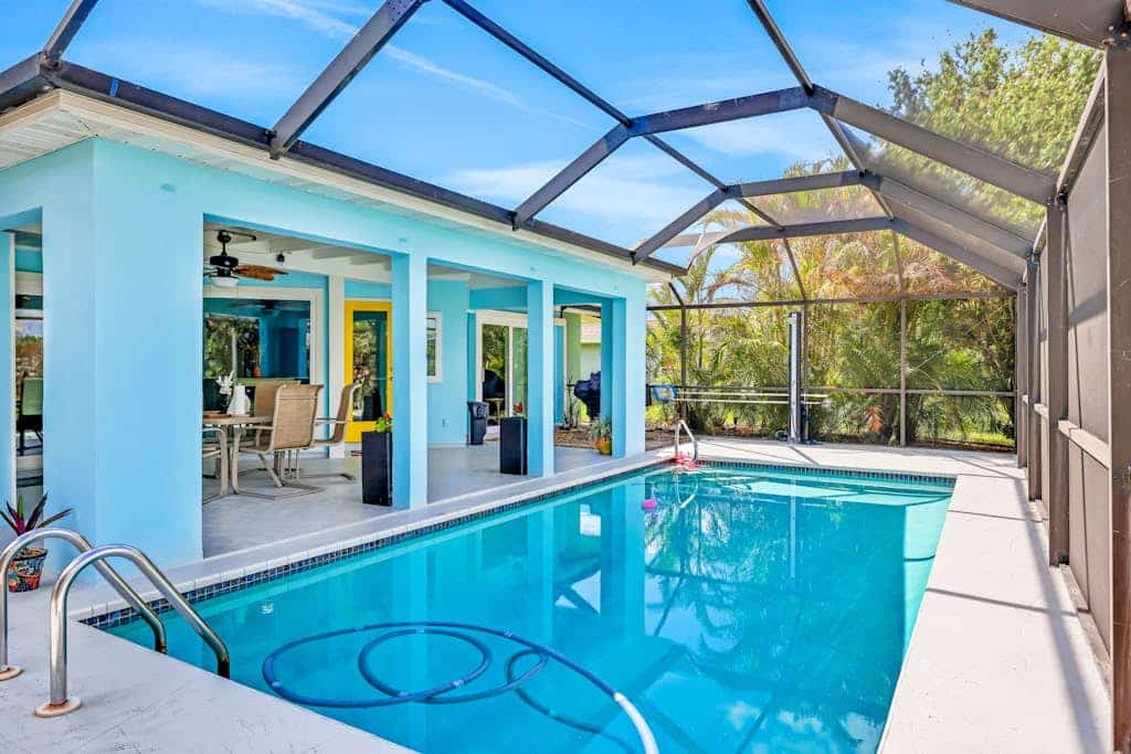 Dog Friendly, Enchanting waterfront home with solar warmed pool