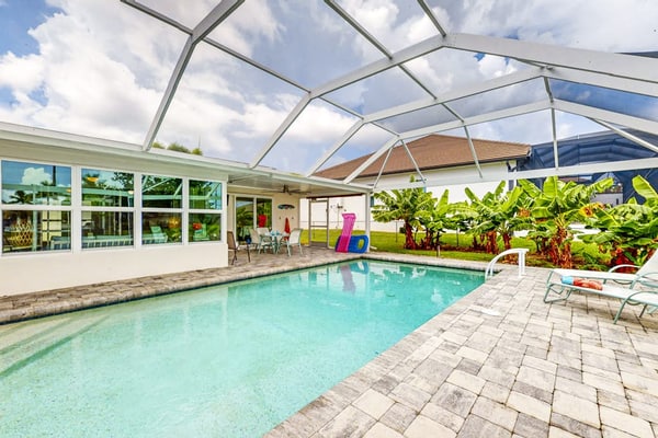 Friendly Canalfront Home with Private Pool, High-Speed WiFi - Snowbird-Friendly