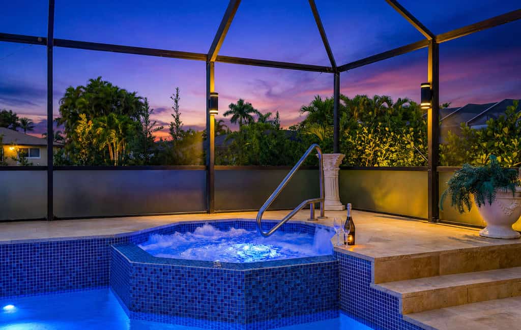 Canal front home with private pool, direct gulf access, and internet