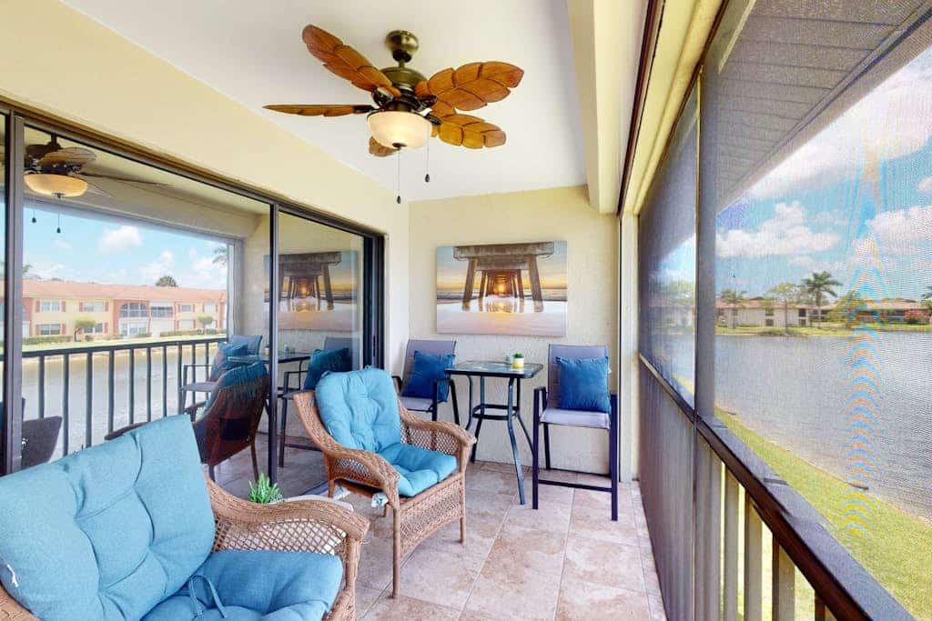 Snowbird-friendly condo with pool access, lake views, W/D, and central AC