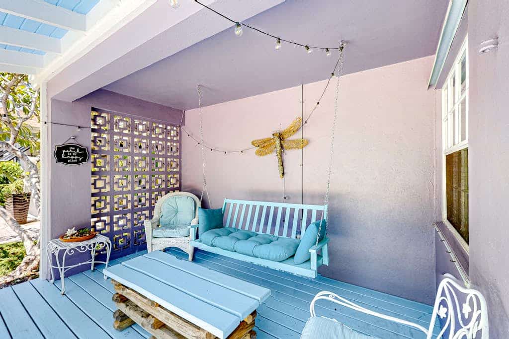 Enchanting dog-friendly beach bungalow with patio, fireplace, deck, AC, & W/D