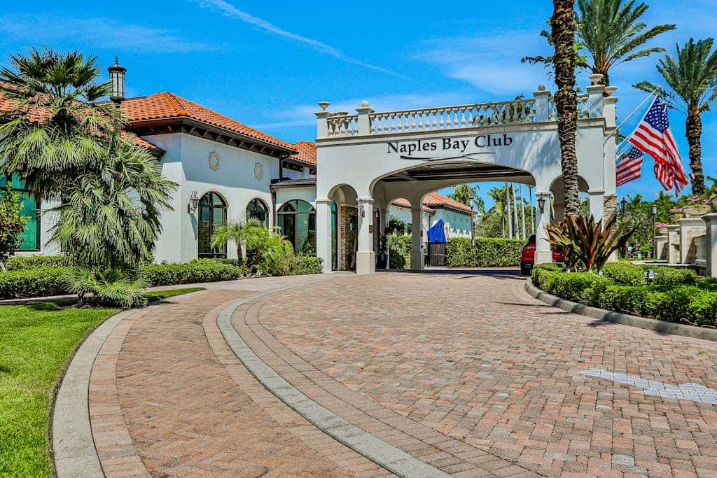 The Cottages at Naples Bay Resort