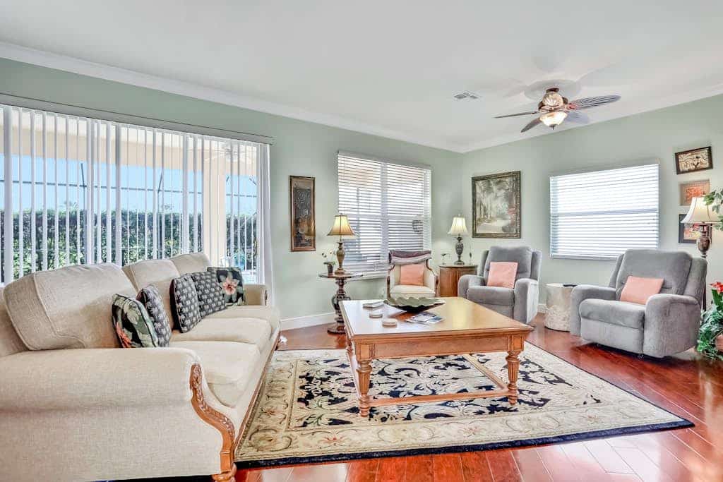 Dog-friendly house with private pool, sauna, golf, tennis court, & central AC