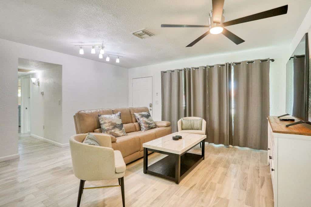 Recharge in Central Port Charlotte | Close to Beach, Golf & Hospital