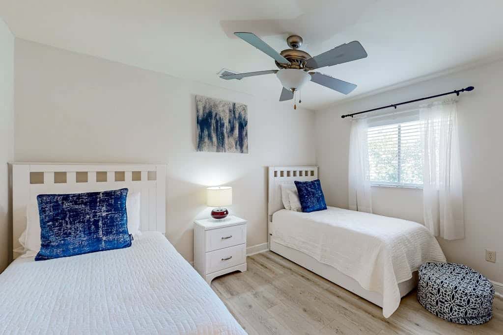 The Beach Hive Cottage
