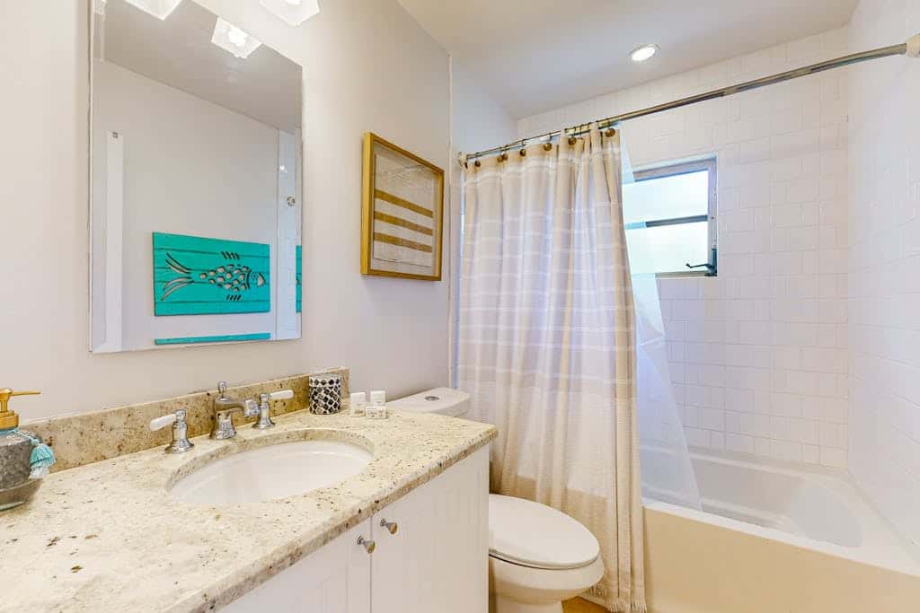 The Beach Hive Cottage