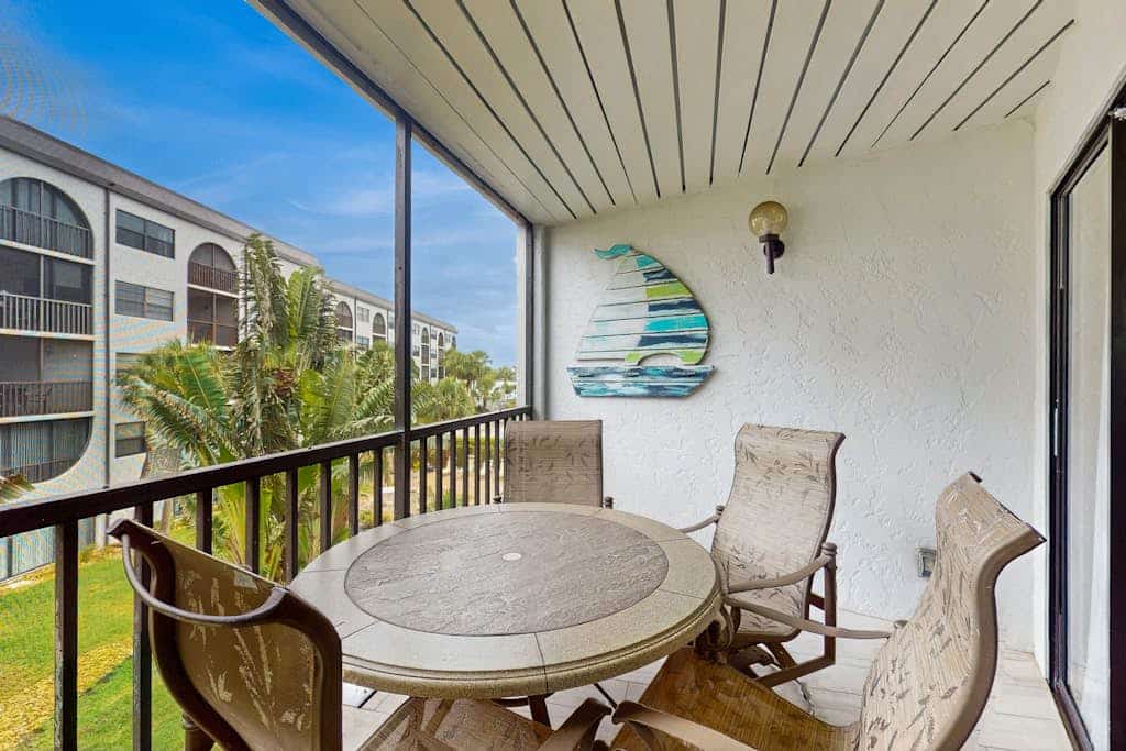 Third-Floor Condo with Shared Outdoor Pool, Hot Tub, Tennis, W/D, and Free WiFi