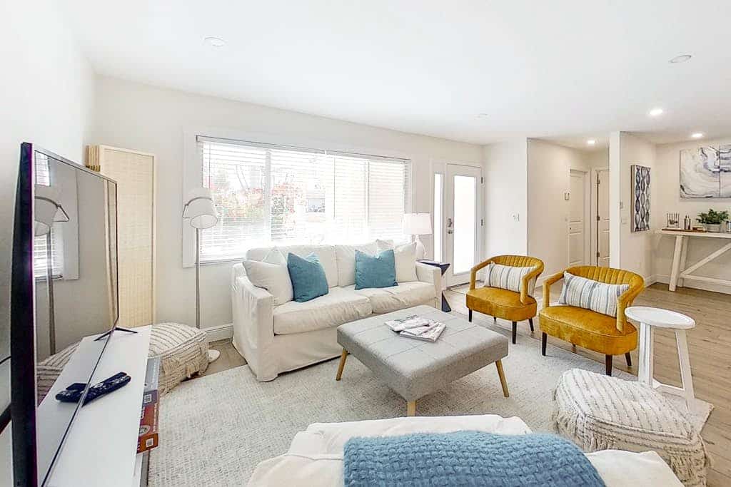 Spacious & beautiful home with fast WiFi, central AC, patio, and W/D