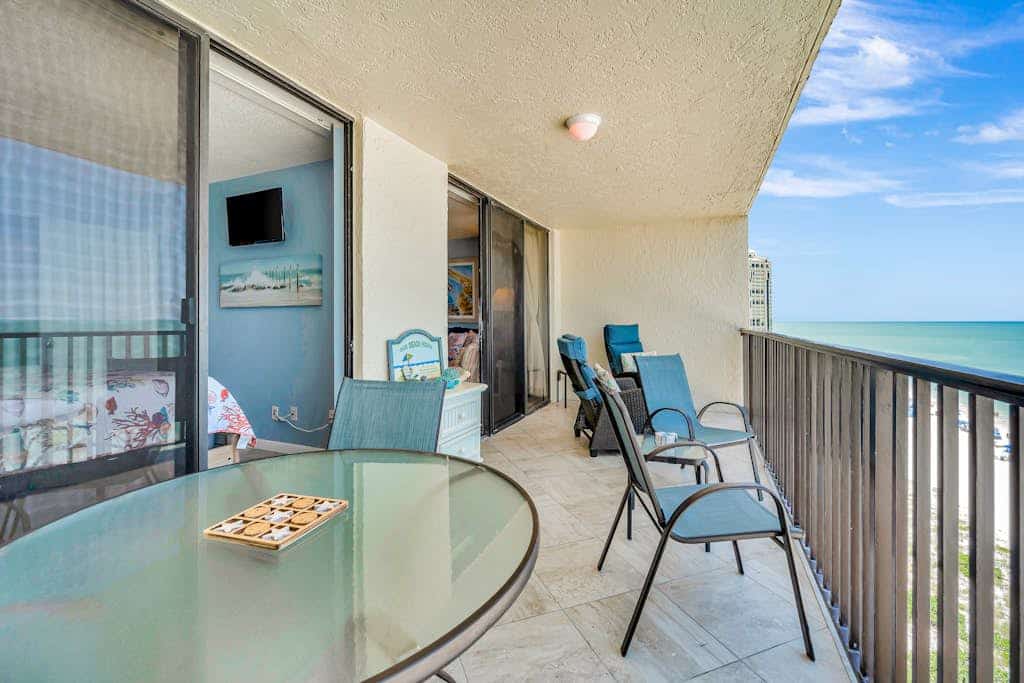 Unwind with Ocean Views: Your Perfect Marco Island Escape!