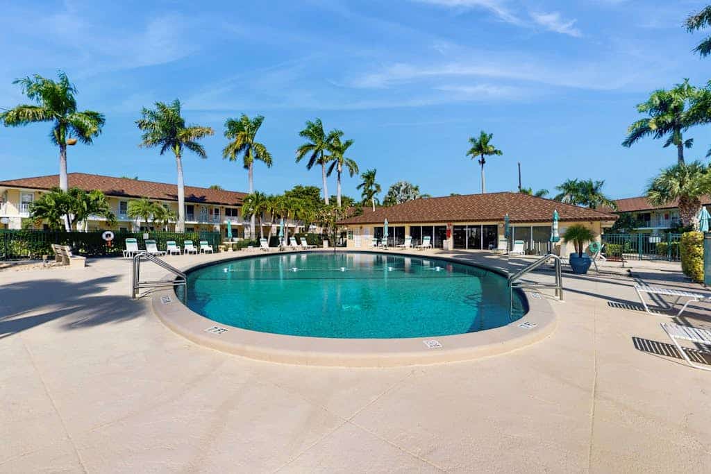 Charming Island Getaway | Beach, Pool & Prime Location