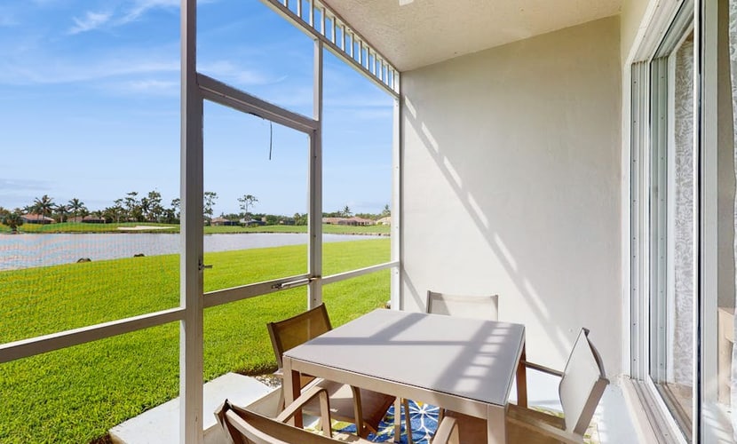 Family-friendly lakefront condo w/heated pool, hot tub, gym