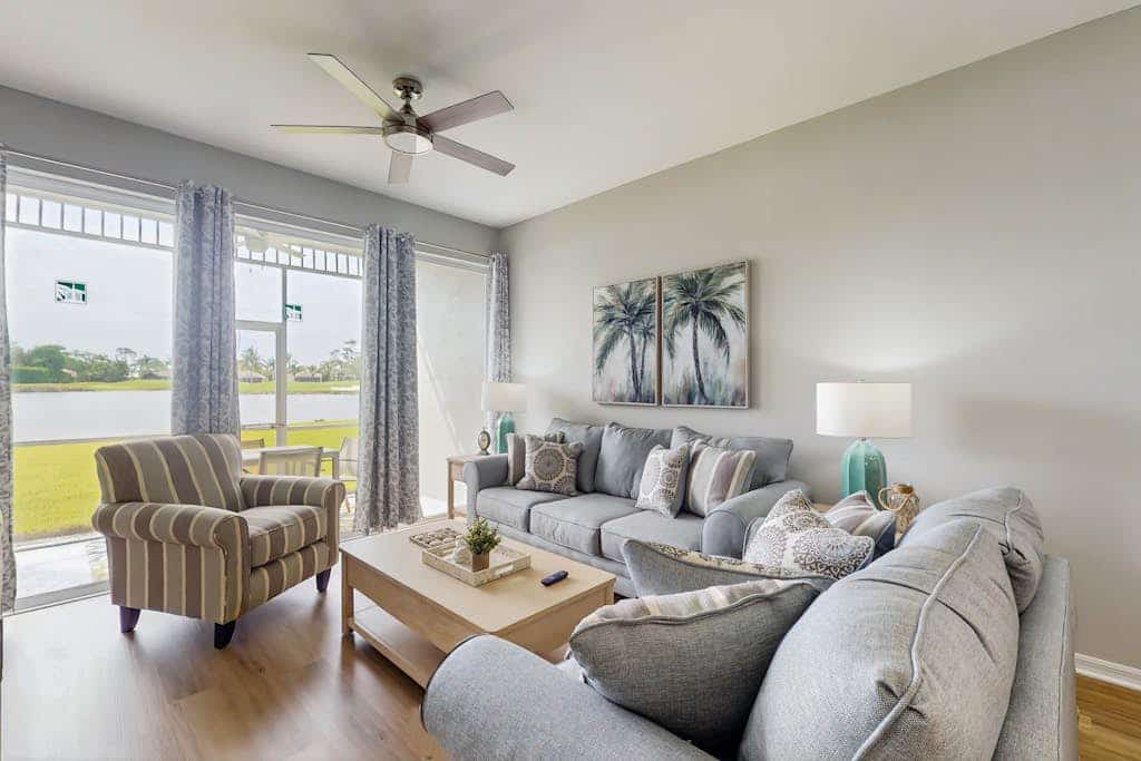 Family-friendly lakefront condo w/heated pool, hot tub, gym