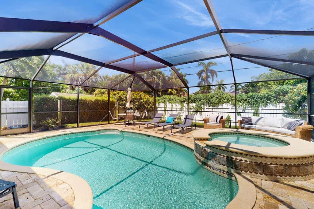 Exquisite home with private pool, washer & dryer, and bikes