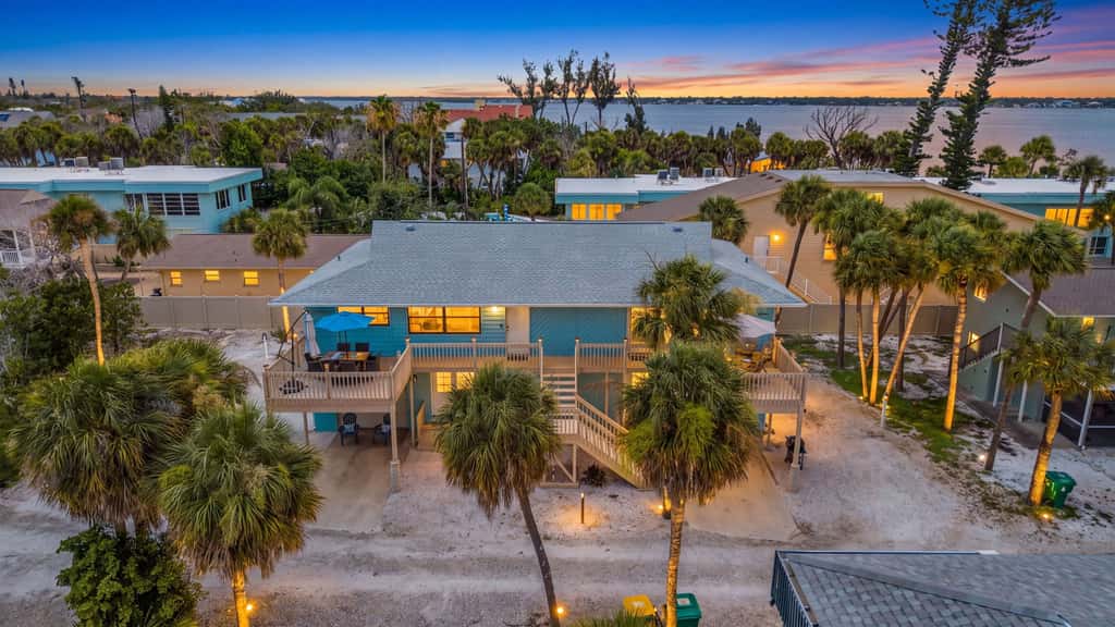 Blissful Beach Retreat C