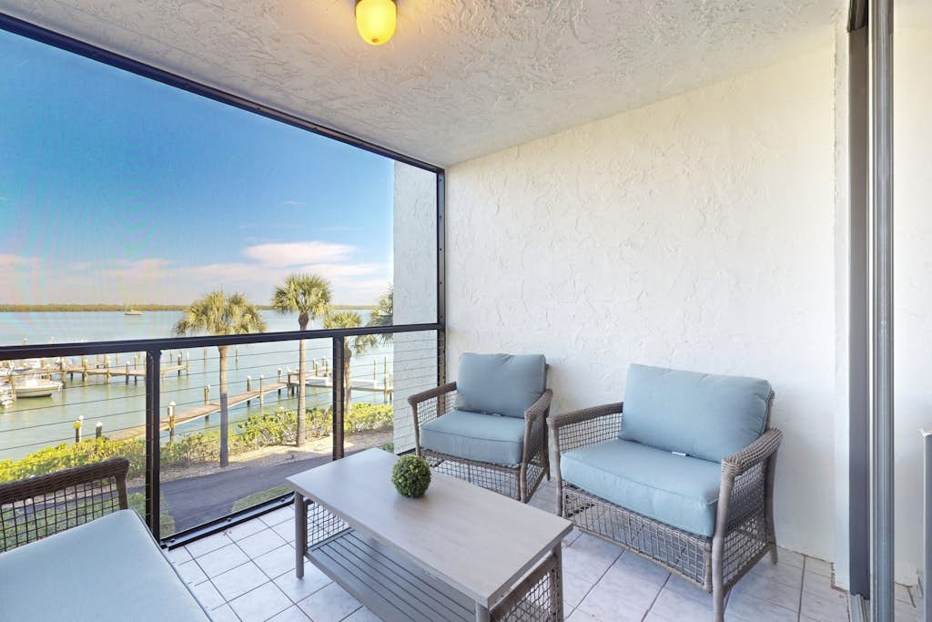 Retreat, Relax, & Repeat in Riverside