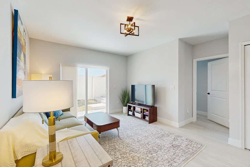 Coastal duplex with internet, washer and dryer, and dog friendly