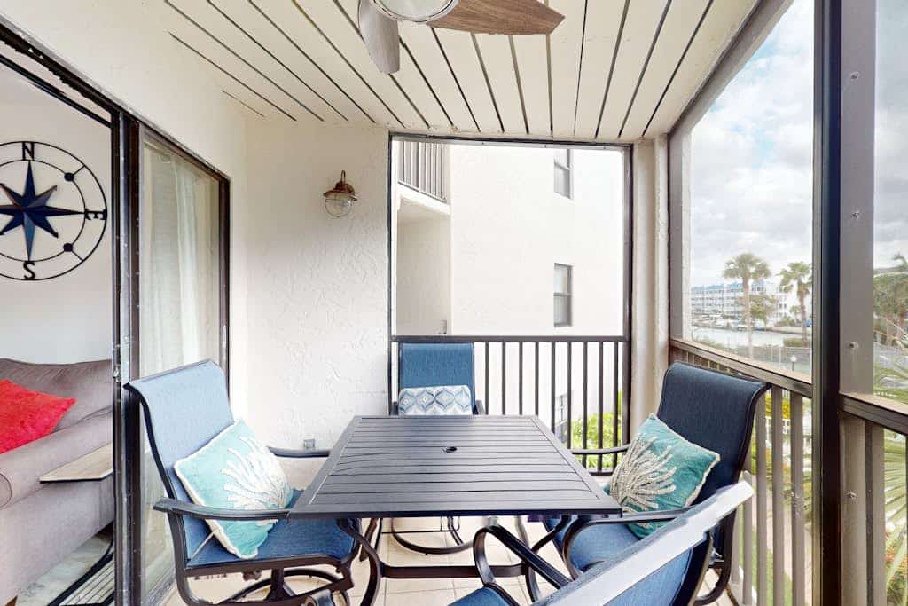 Charming waterfront condo with balcony views, hot tub, tennis courts & pool