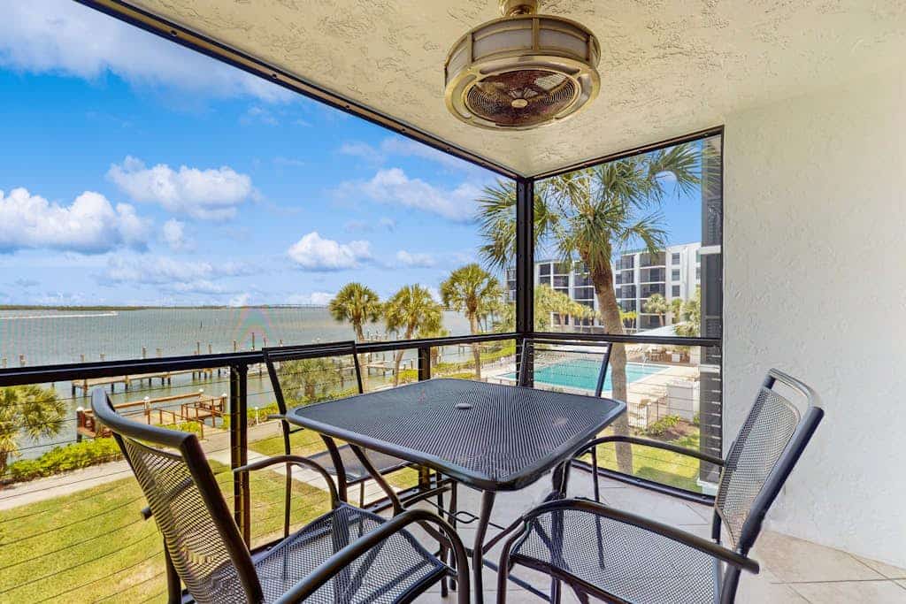 Oceanview Condo Comfort with Pool, Beach Access & Boat Dock