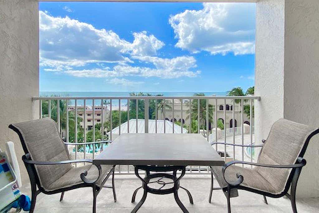 Marco Beach Ocean Resort Condominiums #807