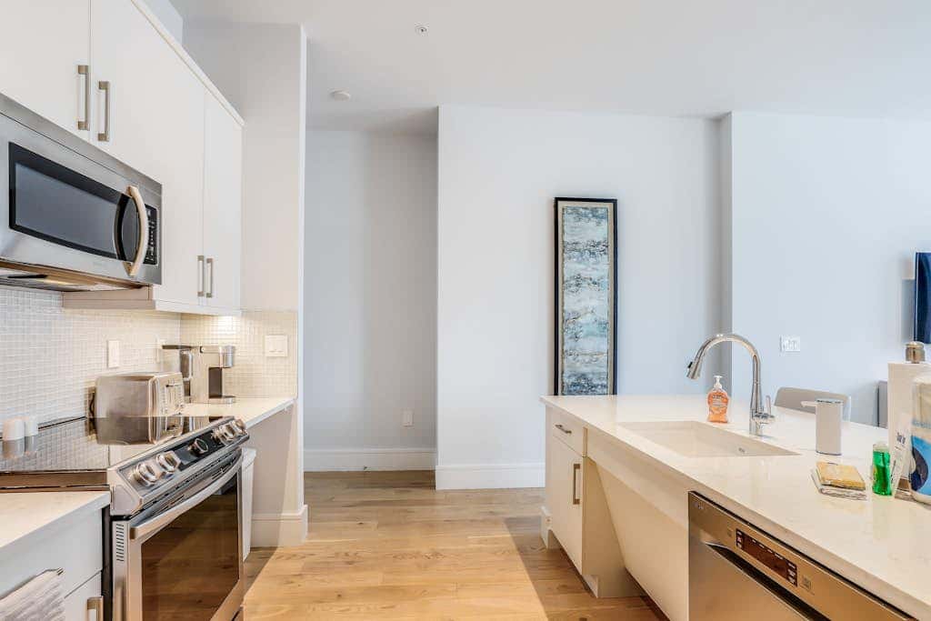 SoCe Flats 209