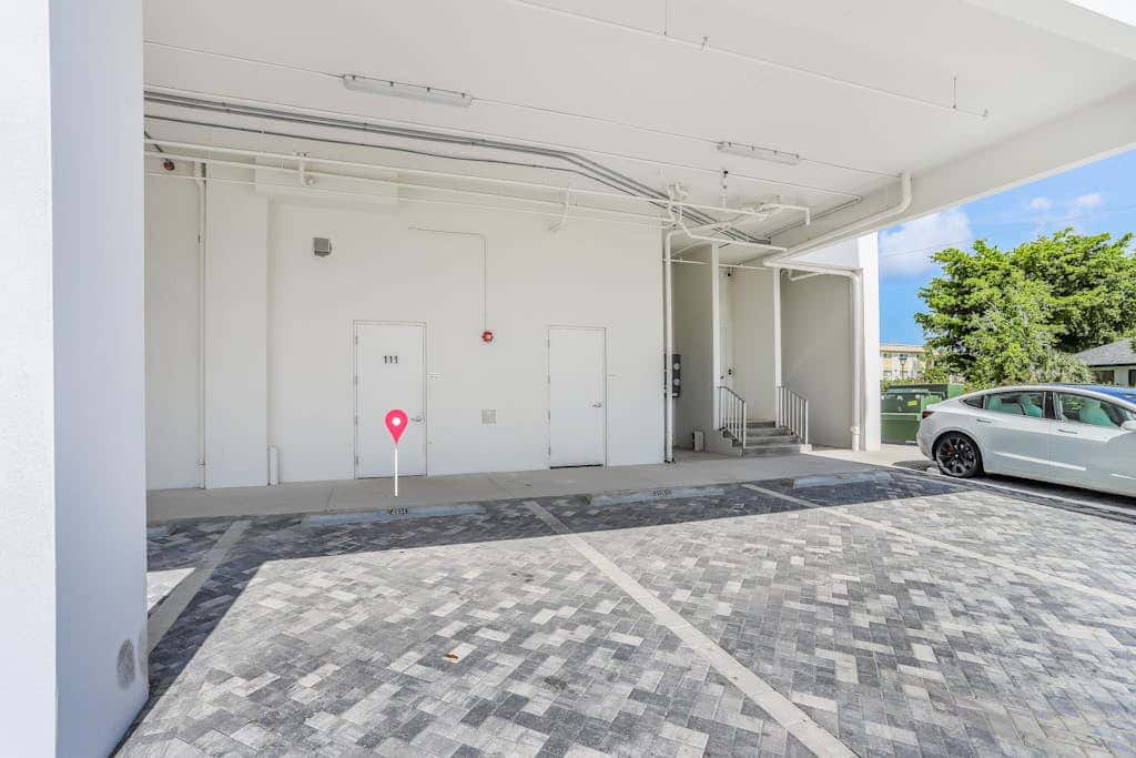 SoCe Flats 209