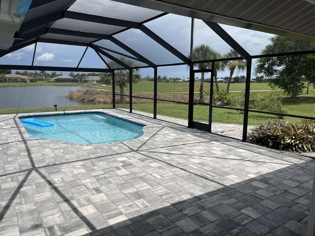 Canal-front home with private pool, grill, patio, AC, W/D & gorgeous views