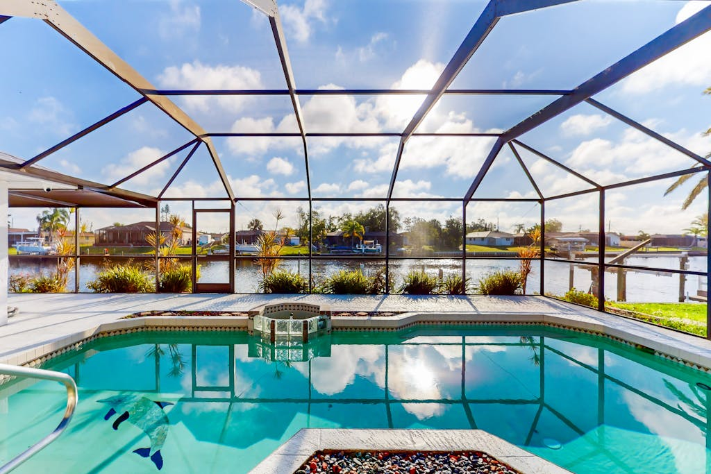 Sunshine Hideaway