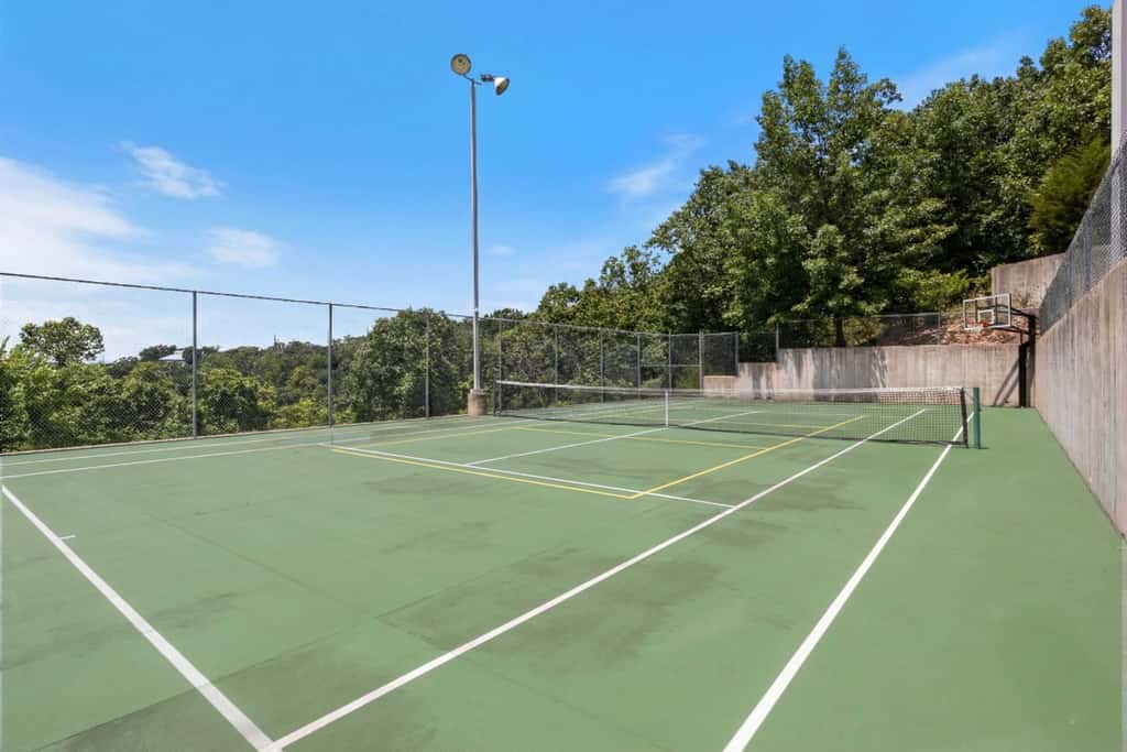 Stylish 3BR Condo - LAKE VIEW - Lake Ozark
