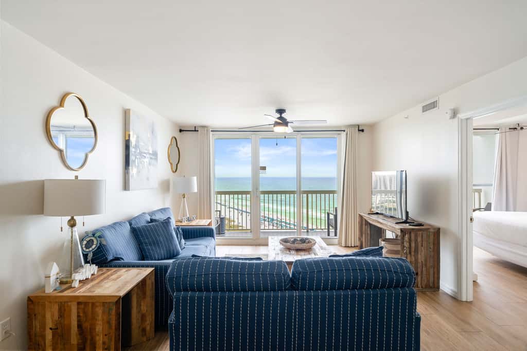 Gulf front condo with resort amenities, steps to the beach