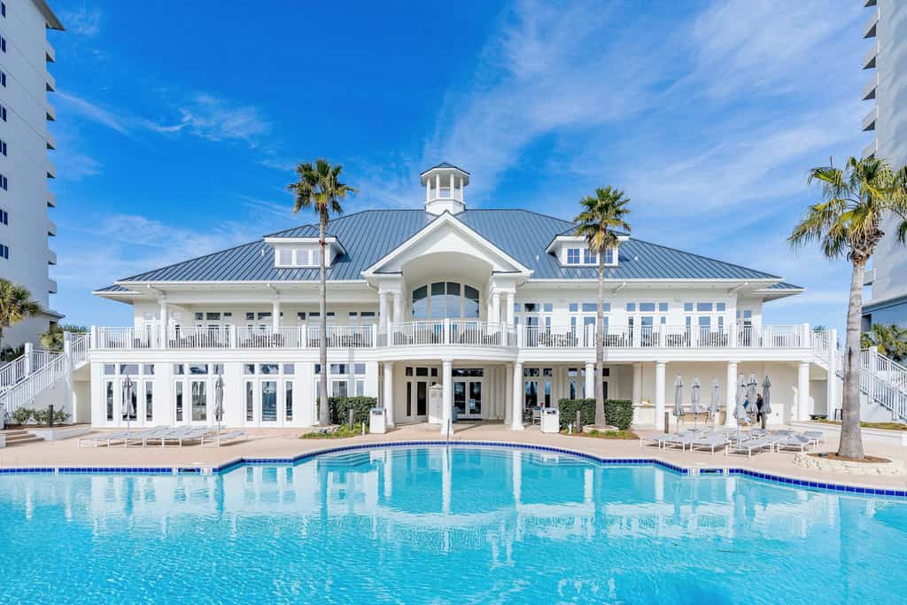 Beach Club 305C 