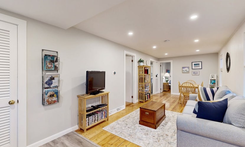 Cozy home close to the beach with patio, Washer/Dryer, & Partial AC