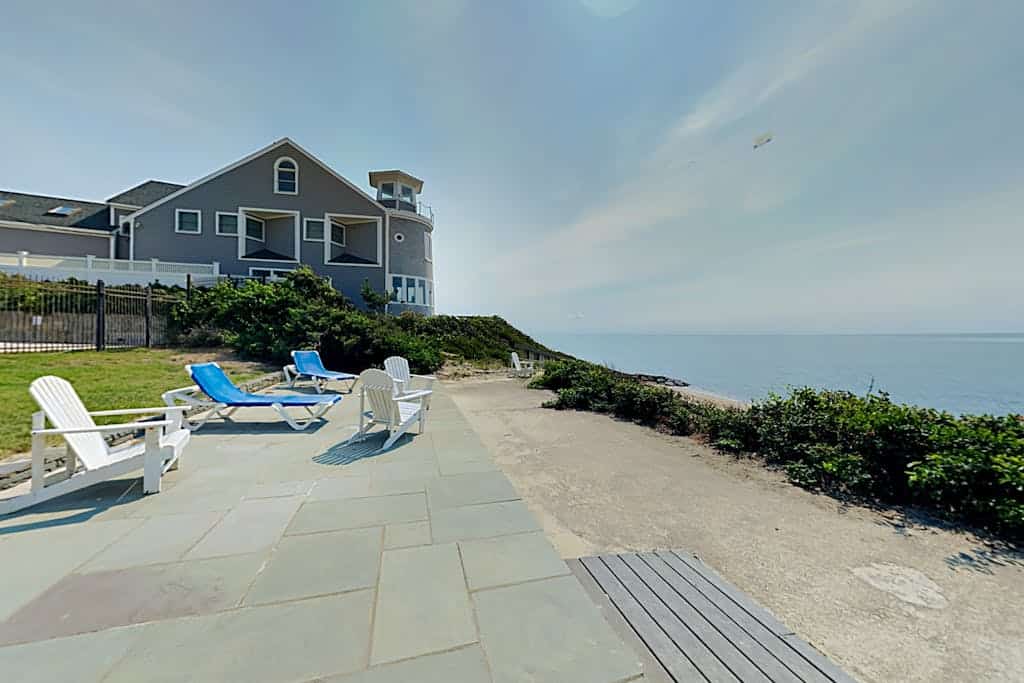 Sleek, modern home with central AC - steps to private beach & near trail