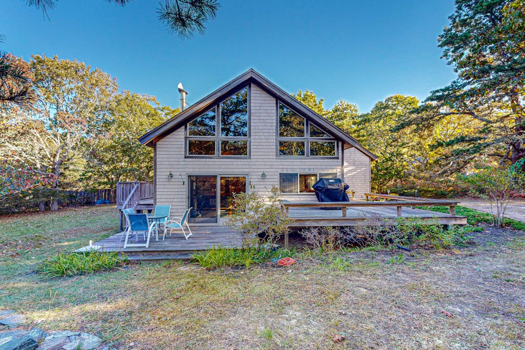 Cozy Island Cabin