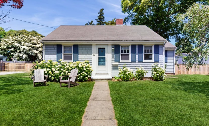 Cape house w/ AC, walk to Park, ferries, dining & shops; close to rail trail