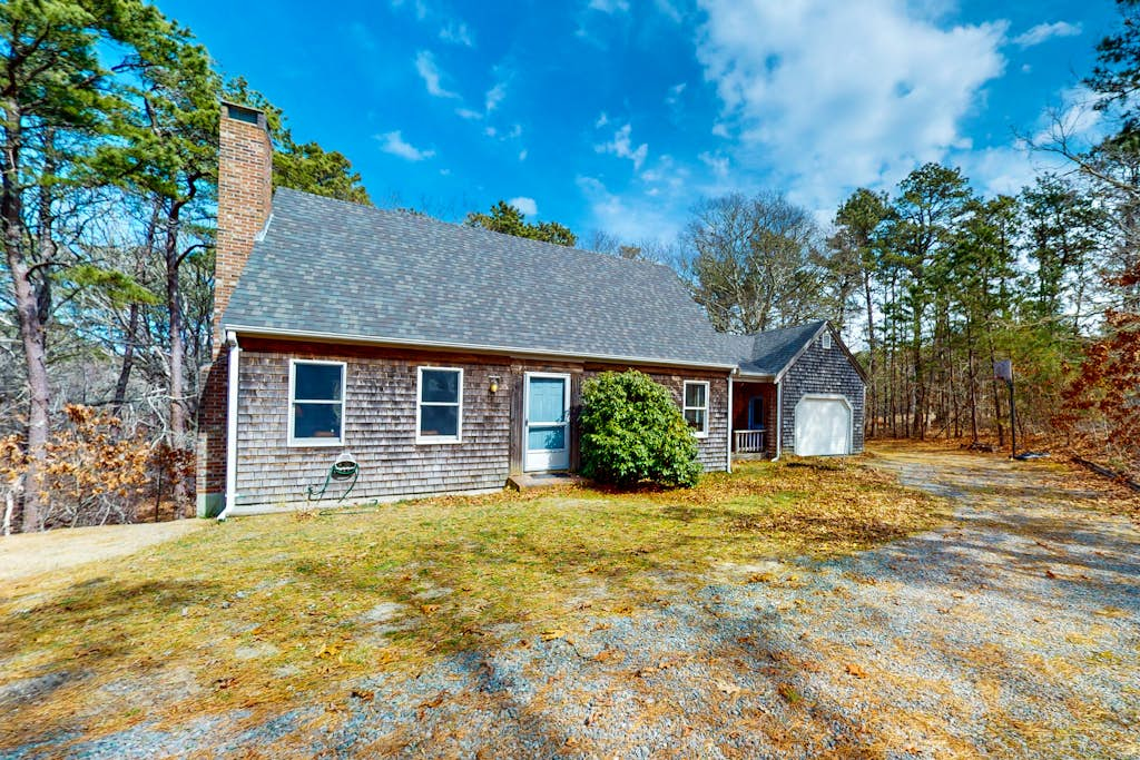 Oakwood Trail Cottage
